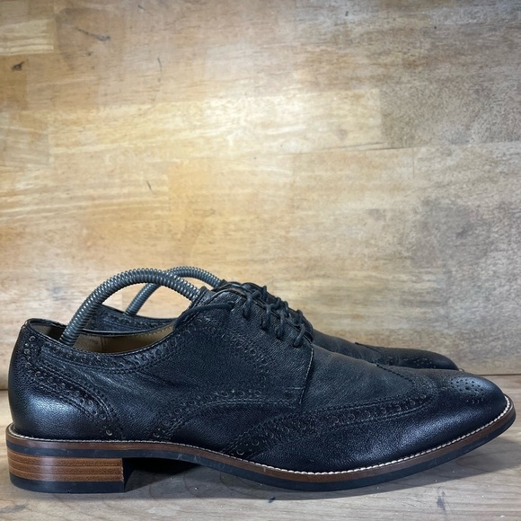 Sz 10.5M Cole Haan Mens Black Wingtip Oxford Dress Shoes Leather Lace Up C07680 Cole Haan Air Men main image 4